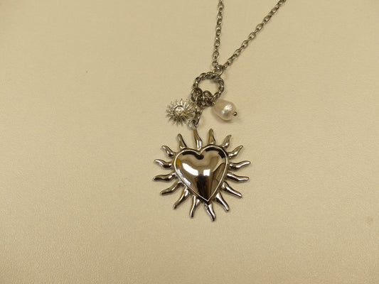 Collier - coeur, soleil et perle d'eau douce