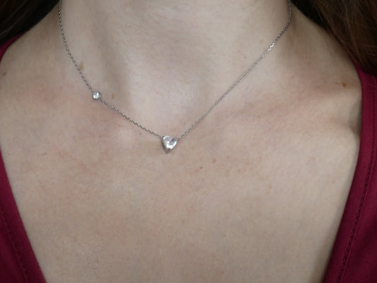 Collier femme pendentif cœur cristal blanc – acier inoxydable argenté