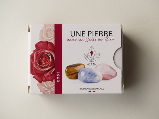 Savon rose 140g avec pierre minérale surprise