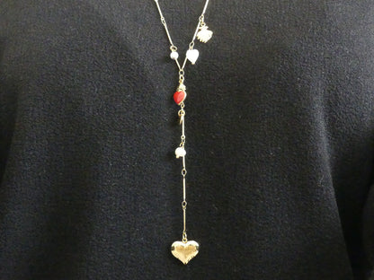Collier en Y - pampilles coeurs, nacre et perles d'eau douce