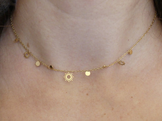 Collier pampilles rondes et soleil ajouré