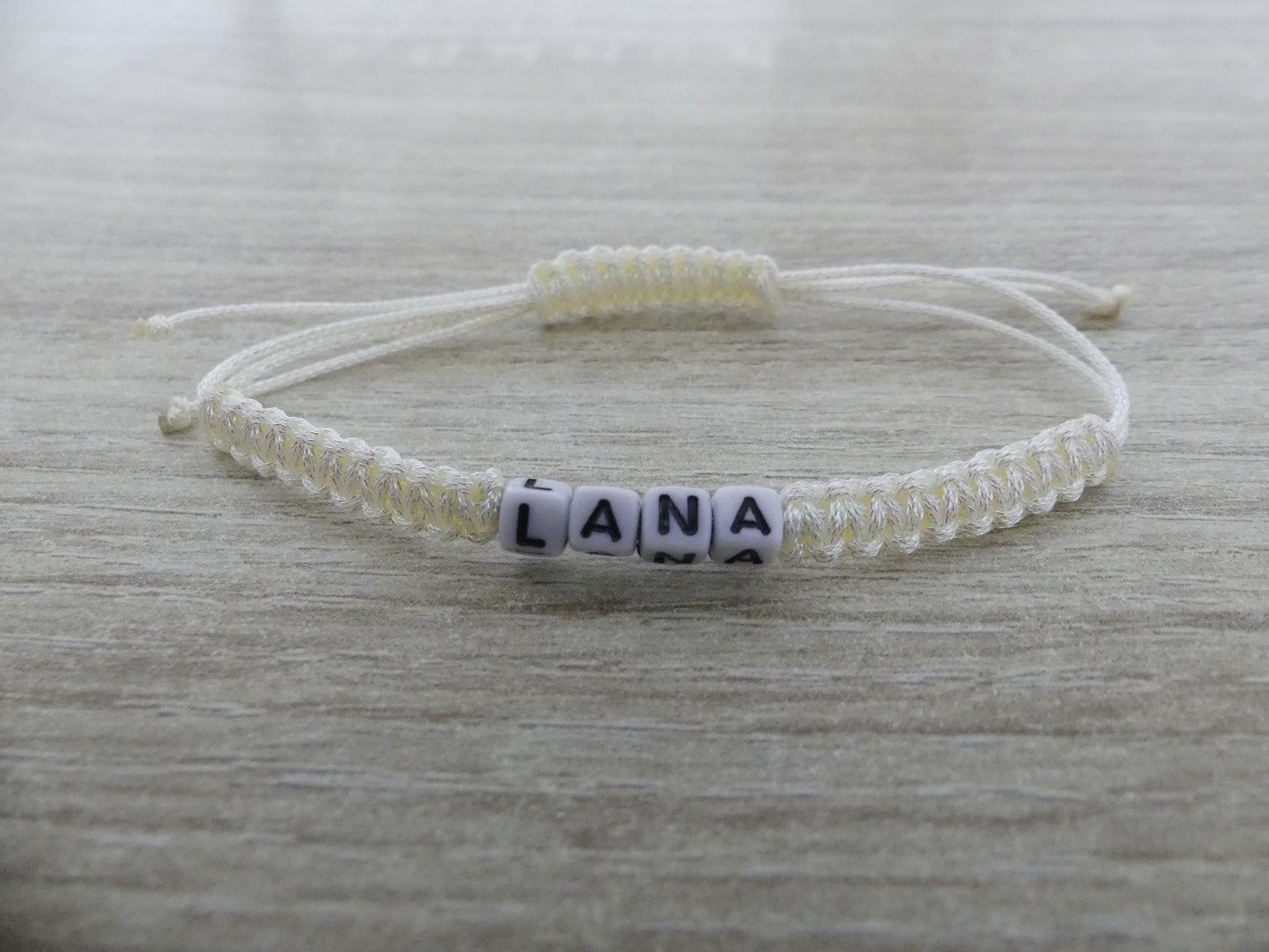 Bracelet Macramé Personnalisé Enfant – Cubes Lettres Prénom