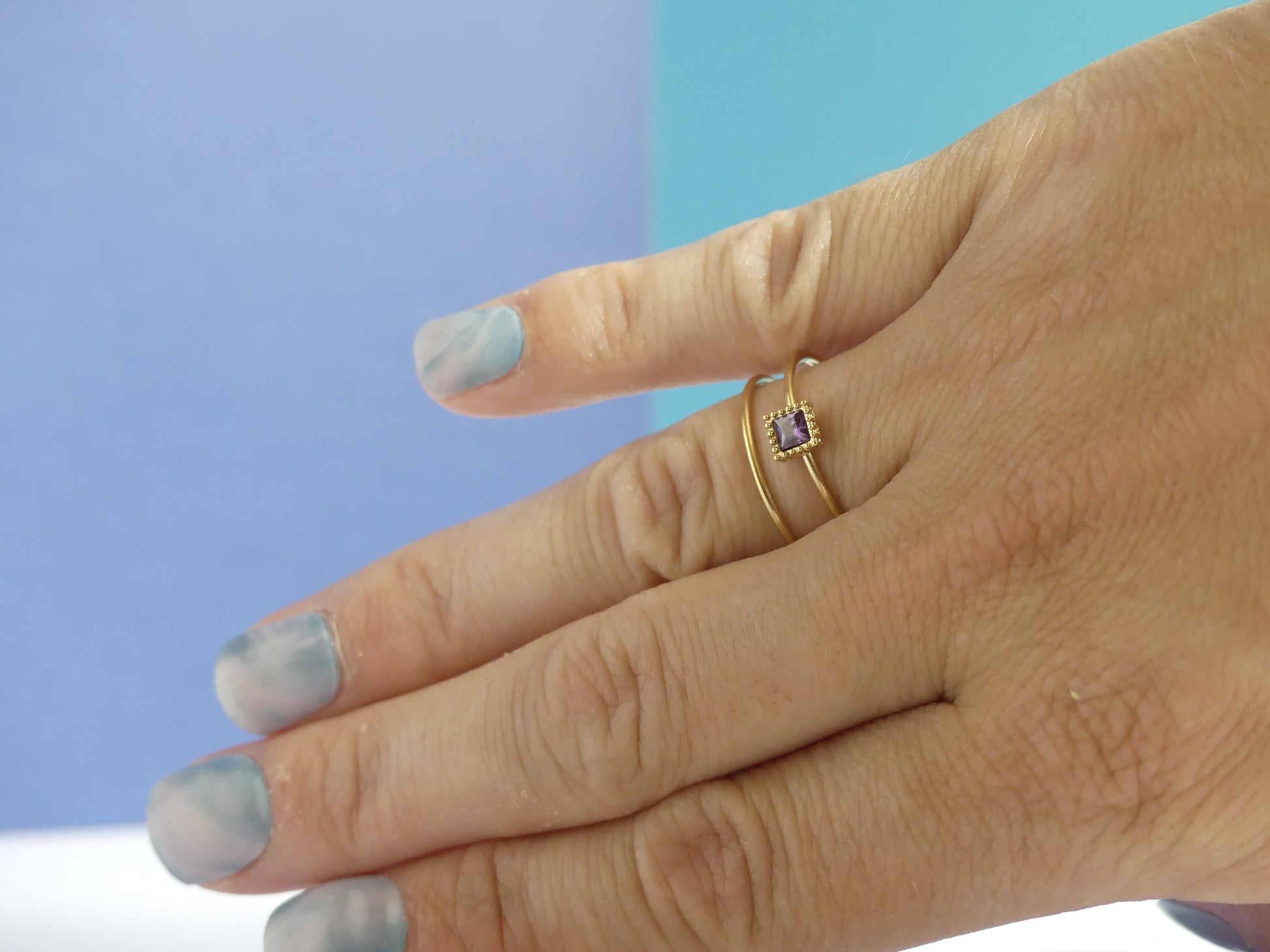 Bague femme deux rangs cristal carré violet – acier inoxydable doré