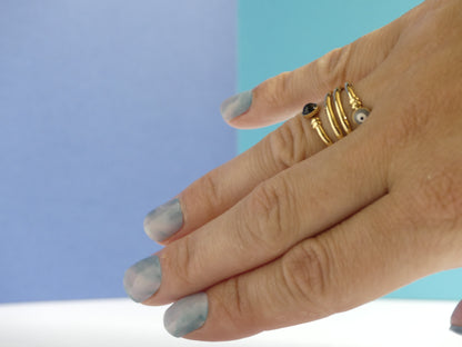 Bague femme large œil émail noir – acier inoxydable doré