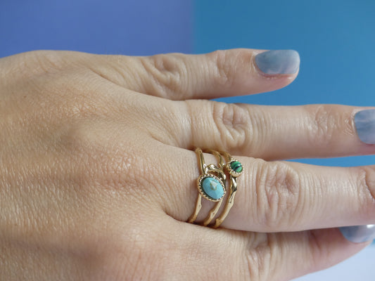 Bague femme pierre naturelle malachite – acier inoxydable doré
