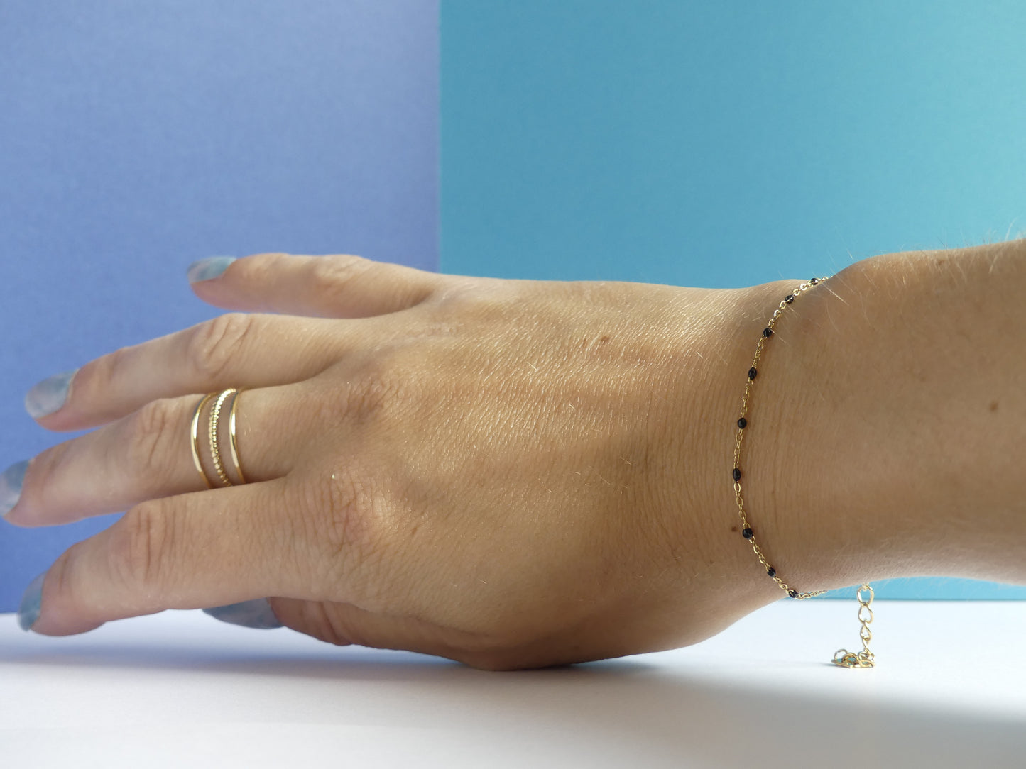 Bracelet femme chaîne émaillée – acier inoxydable doré noir