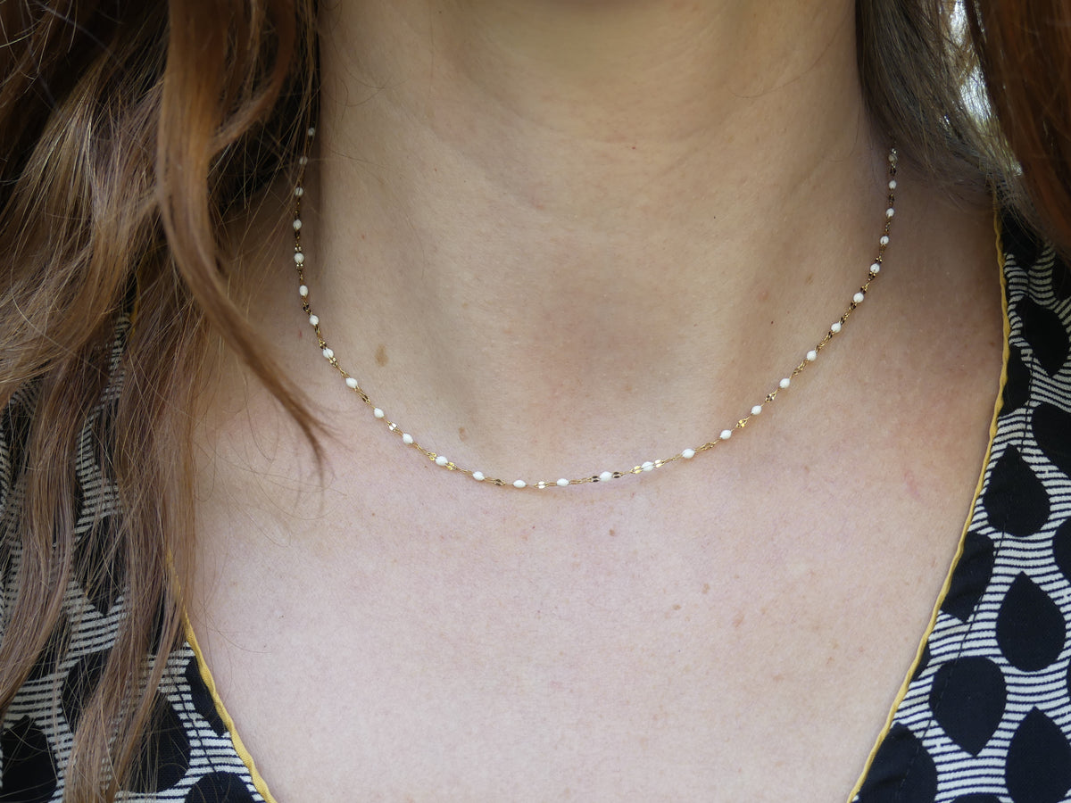 Collier maille émaillée femme – Grain de café plat, acier inoxydable doré blanc