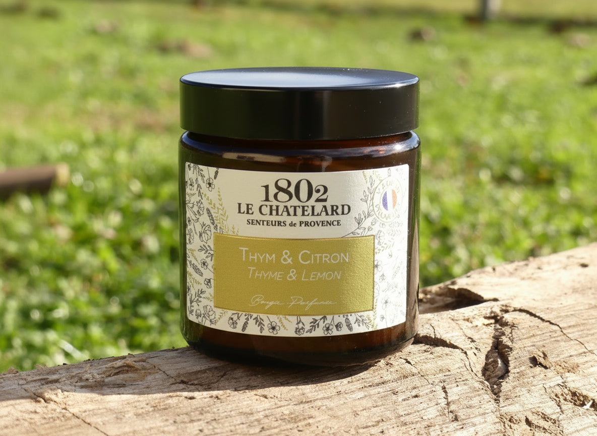Bougie artisanale coulée  à la main parfumée thym et citron 80g dans un pot en verre made in france
