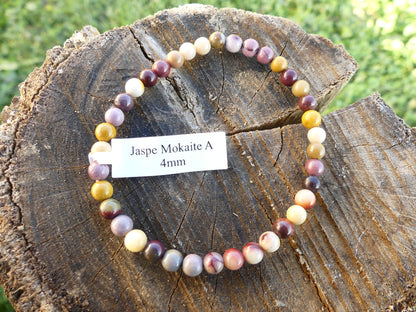 Bracelet boule diamètre 04mm en Jaspe Mokaite sur fil élastiqué.