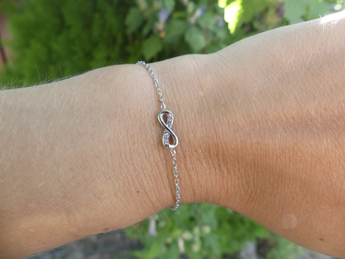 bracelet pendentif infini argenté