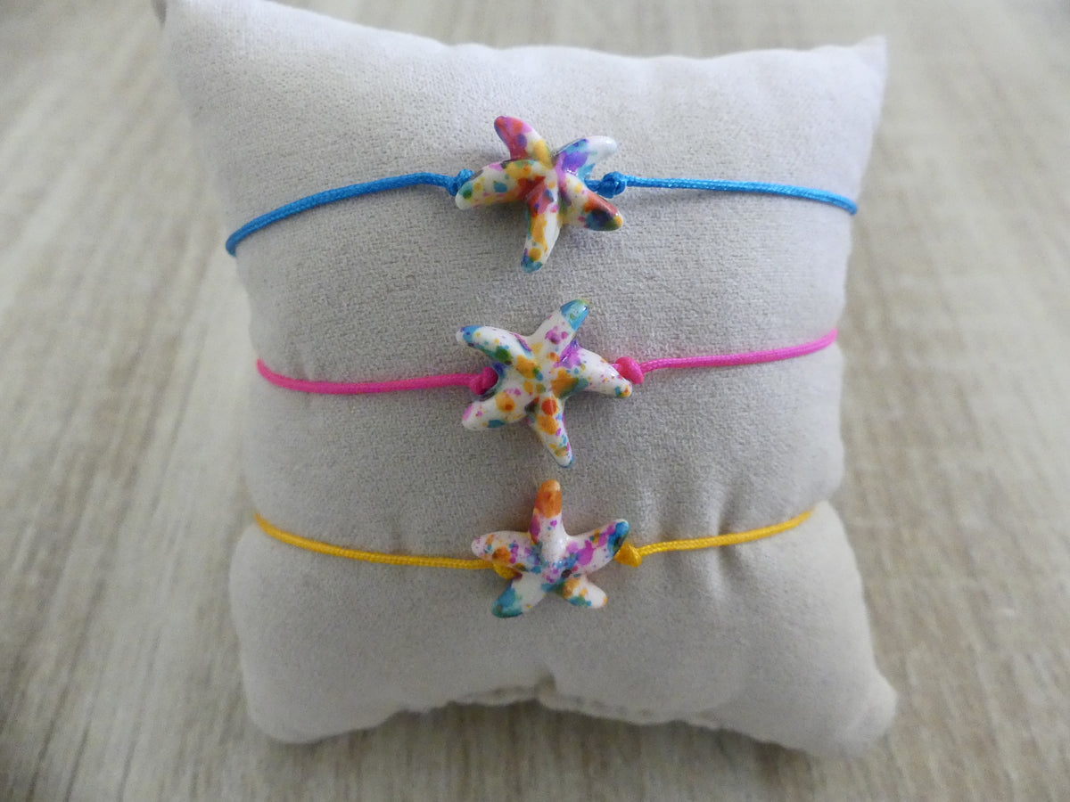 Bracelet enfant étoile de mer multicolore
