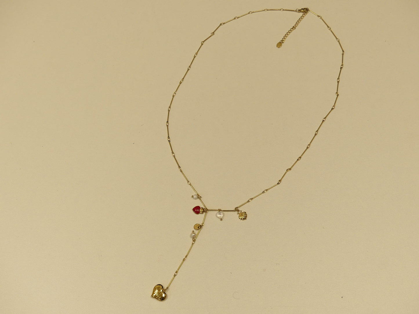 Collier en Y - pampilles coeurs, nacre et perles d'eau douce