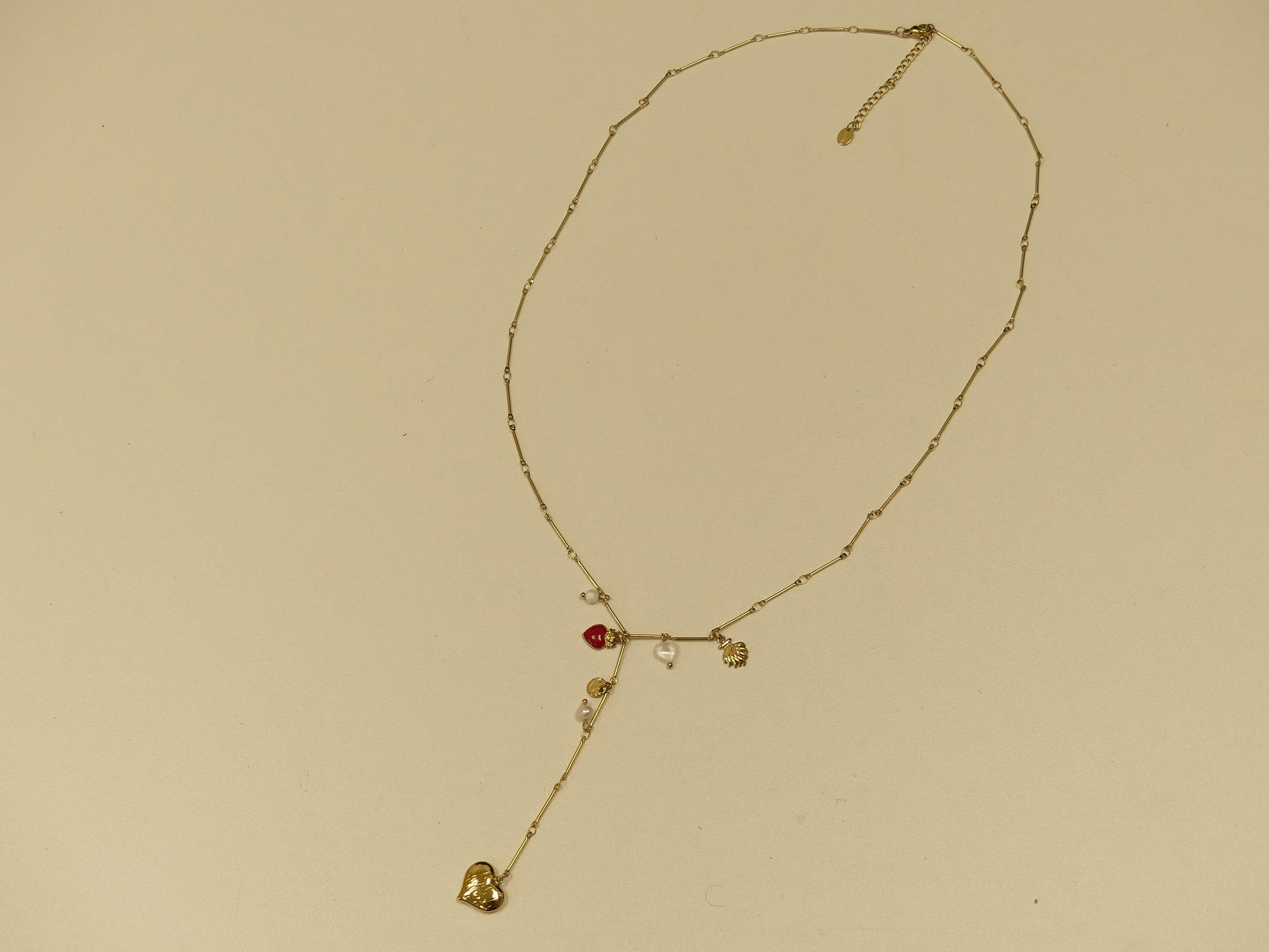 Collier en Y - pampilles coeurs, nacre et perles d'eau douce