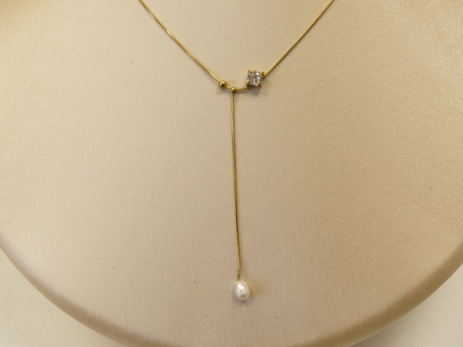 Collier Y Maja - cristal et chaîne pendante avec perle d'eau douce - Les p'tits cadeaux