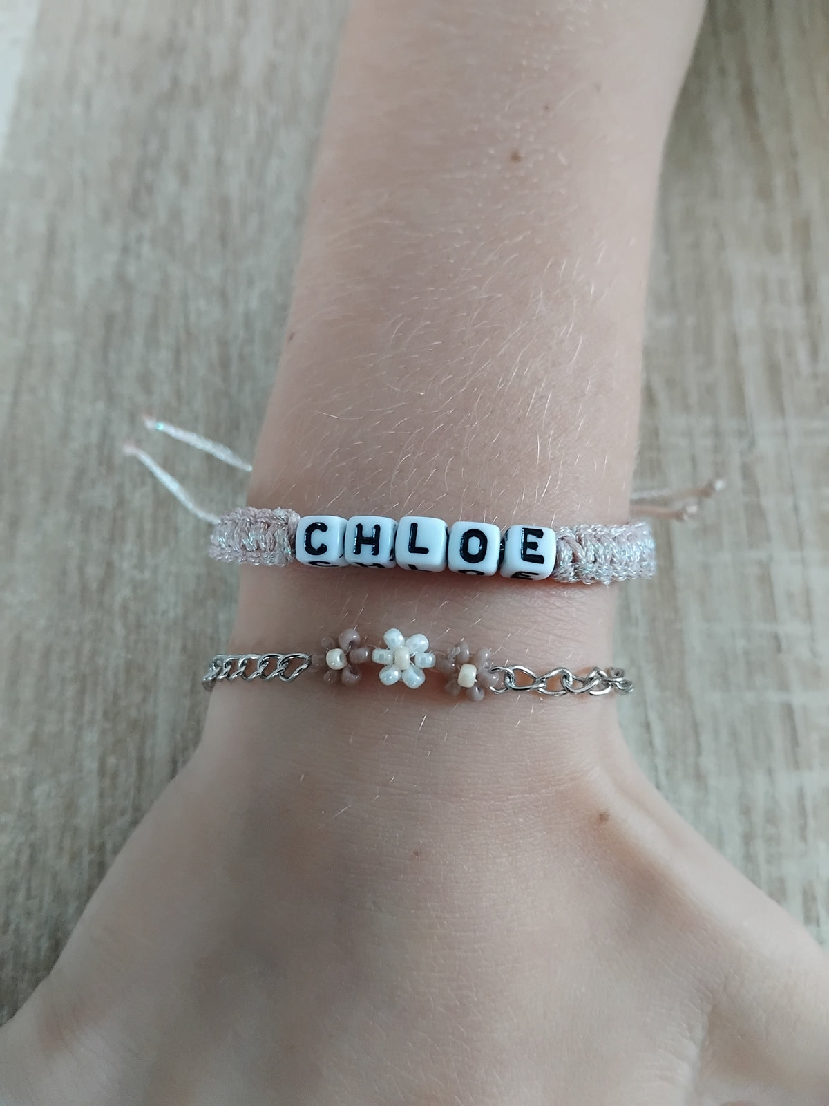 Bracelet enfant trois fleurs perles Miyuki – acier inoxydable argenté